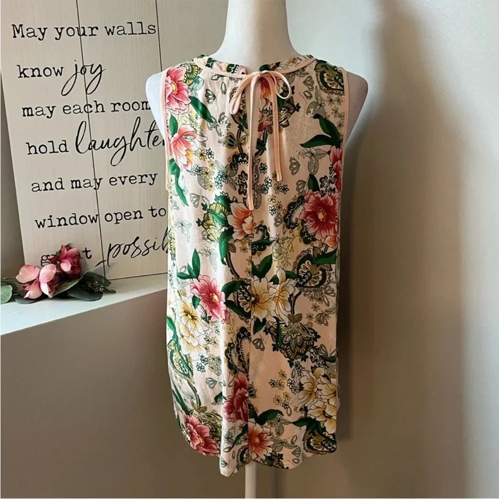 Carmen Marc Valvo Pink Floral Mixed Media Sleeveless Blouse - size Small - Picture 8 of 10